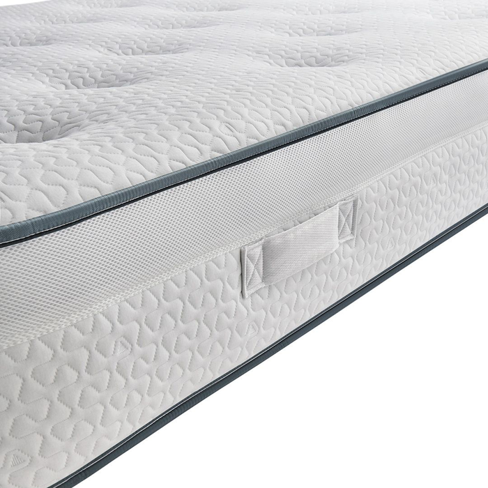 Silentnight UltraGel Whistler 1400 Pocket Double Size Mattress